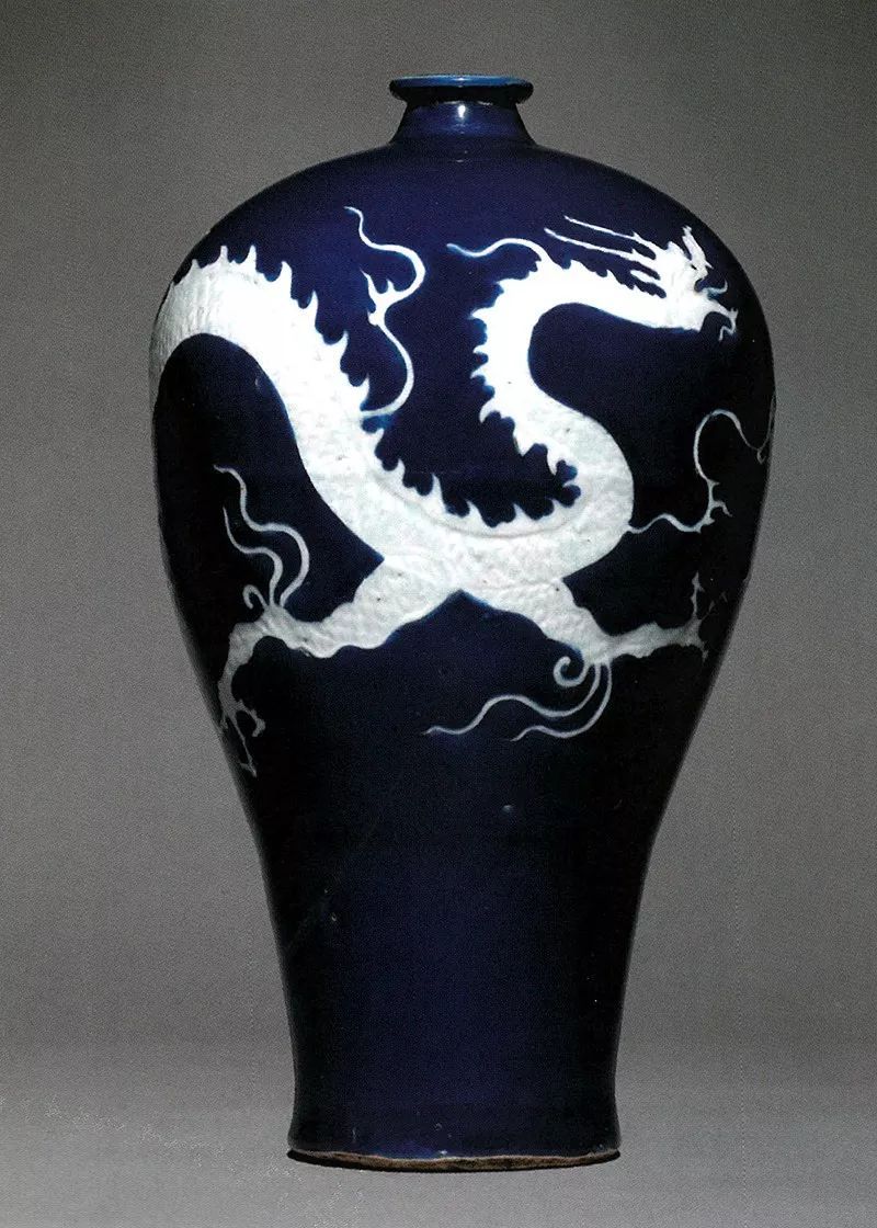 視頻 &middot; 幽藍神采、瓶中之王 --元青花云龍紋梅瓶 | 崇正18春拍